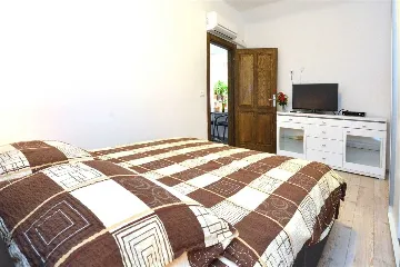 Dubrovnik Studio Apartment for 2 Guests