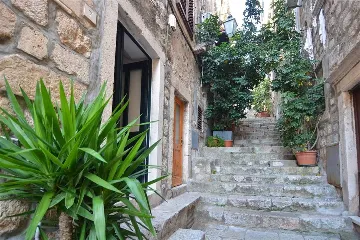 Dubrovnik Studio Apartment for 2 Guests