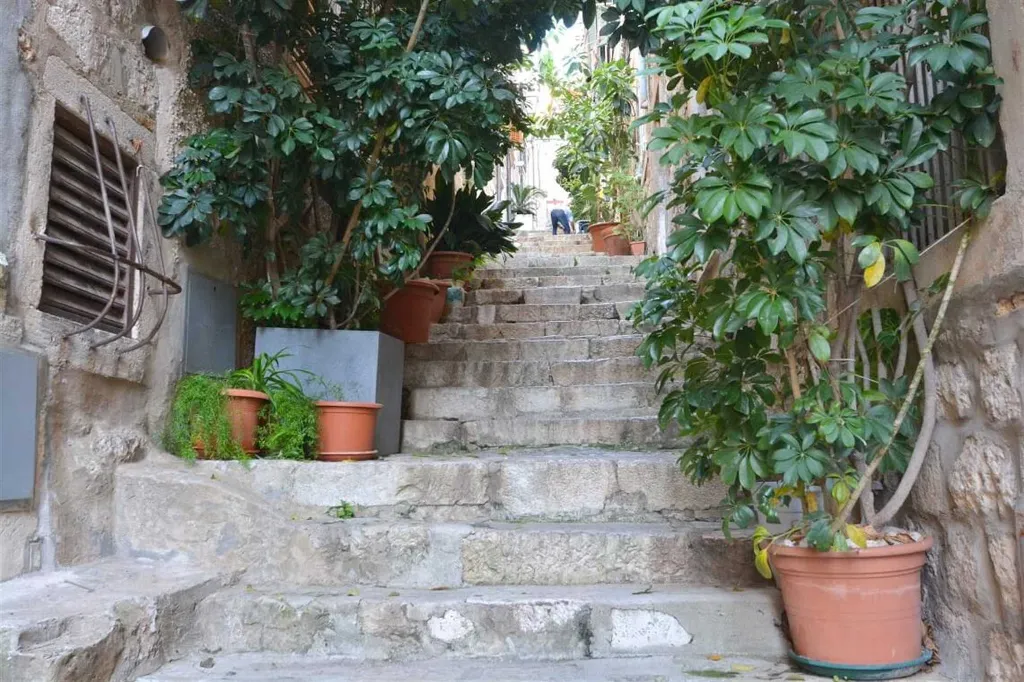 Dubrovnik Studio Apartment for 2 Guests