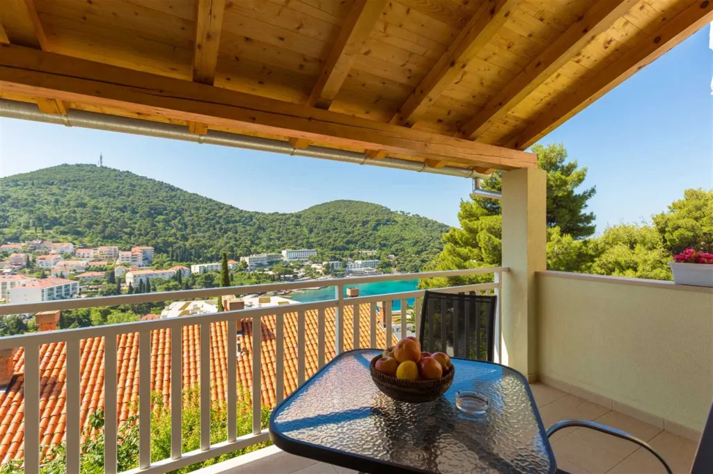 Dubrovnik Sea-View Studio with Private Balcony