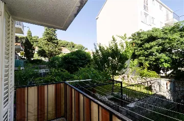 Dubrovnik Apartment with Private Balcony (Sleeps 5)