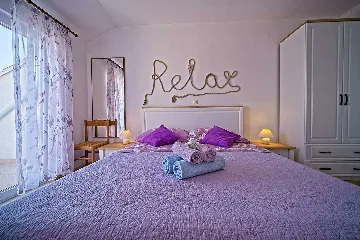 Mljet One-Bedroom Apartment with Sea-View Balcony