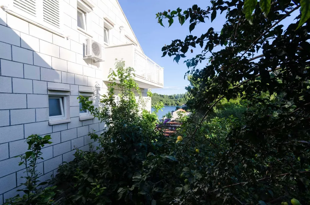 Double Room with Balcony in Mljet for 2 Guests