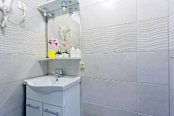 Double Room with Private Bathroom in Mljet