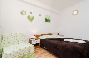 Polače 1-Bedroom Apartment with Balcony and Sea View