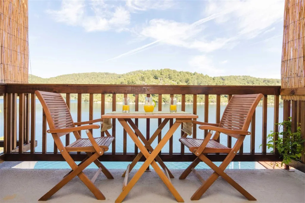 Polače 1-Bedroom Apartment with Balcony and Sea View