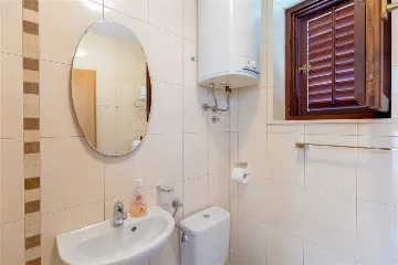Air-conditioned 1-Bedroom Apartment for 2 in Dubrovnik