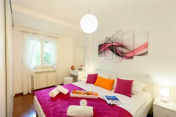 Dubrovnik Two-Bedroom Apartment with Private Terrace