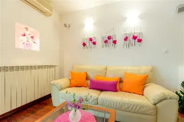 Dubrovnik Two-Bedroom Apartment with Private Terrace