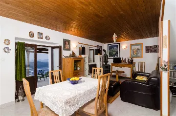 3-Bedroom Apartment in Zaton, Croatia (Up to 6)