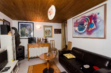 3-Bedroom Apartment in Zaton, Croatia (Up to 6)