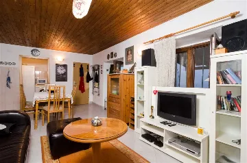 3-Bedroom Apartment in Zaton, Croatia (Up to 6)
