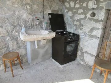 3-Bedroom Apartment in Zaton, Croatia (Up to 6)