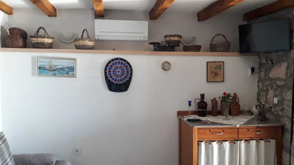 3-Bedroom Apartment in Zaton, Croatia (Up to 6)