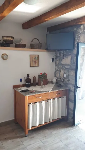 3-Bedroom Apartment in Zaton, Croatia (Up to 6)