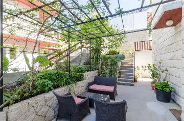 Sea-View Balcony Room in Mljet for 2 Guests