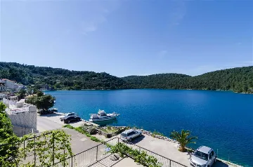 Double Room with Sea-View Balcony in Mljet