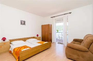 Apartment in Mljet (Polače) with Balcony & Sea View