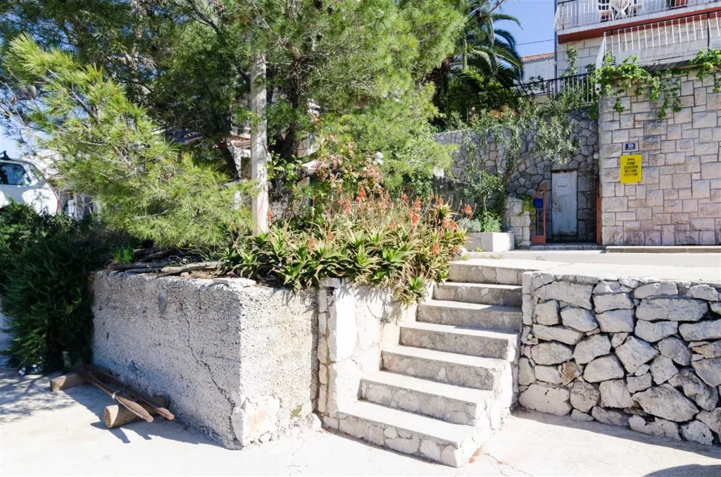 Studio Apartment for 2 in Mljet, Polače
