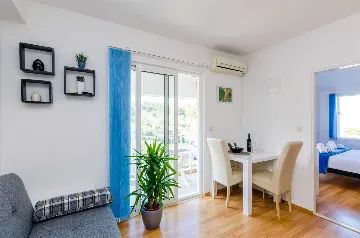 Apartment with Balcony for 3 Guests in Pomena (Mljet)