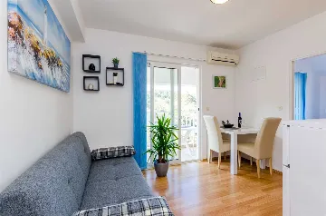 Apartment with Balcony for 3 Guests in Pomena (Mljet)