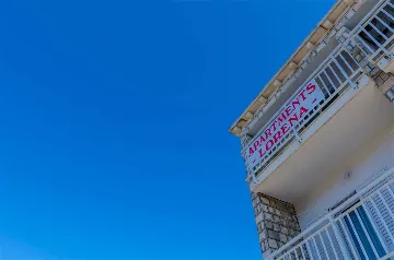 Apartment in Mljet for 3 Guests with Balcony