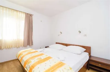 Two-Bedroom Apartment in Mljet with Sea View