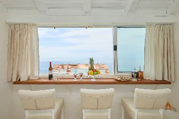 Dubrovnik 1-Bedroom Apartment with Sea View for 3