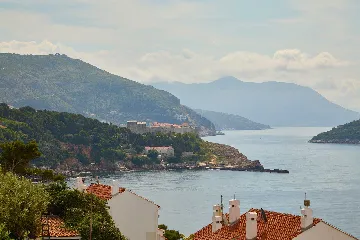 Dubrovnik 1-Bedroom Apartment with Sea View for 3