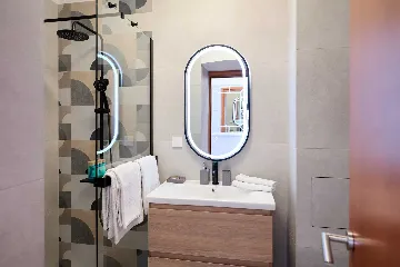 Dubrovnik 1-Bedroom Apartment with Sea View for 3