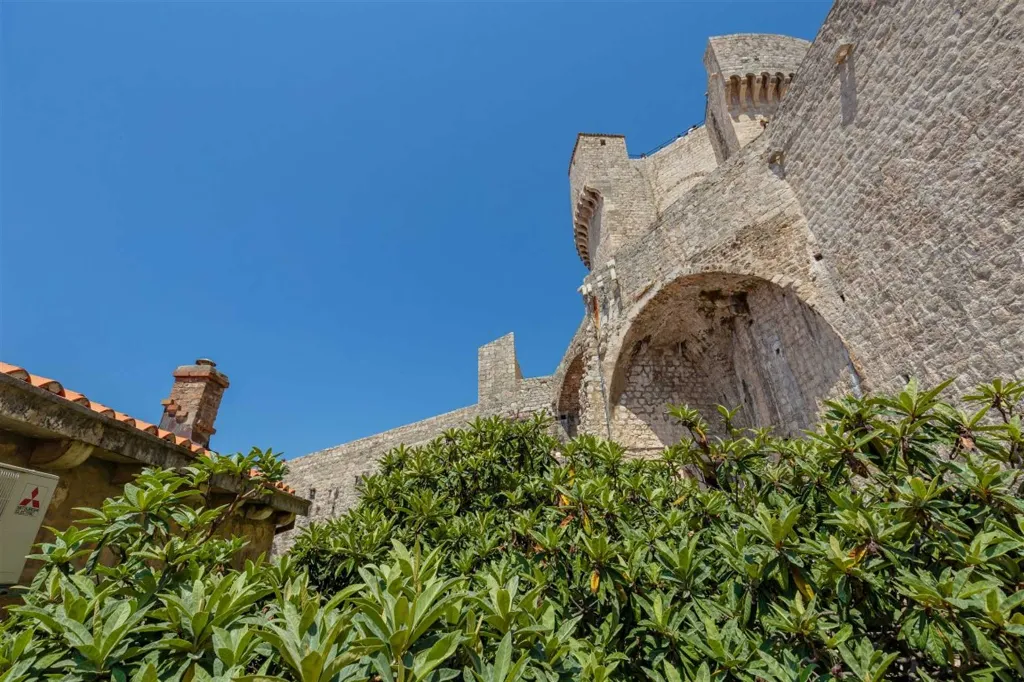 One-Bedroom Apartment with Terrace in Dubrovnik