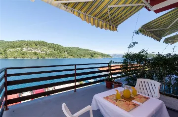 Studio in Mljet with Terrace and Sea View