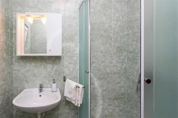 Mljet One-Bedroom Apartment with Sea View Terrace