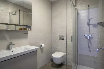 Top-Floor 1-Bedroom Apartment in Mljet (Saplunara)