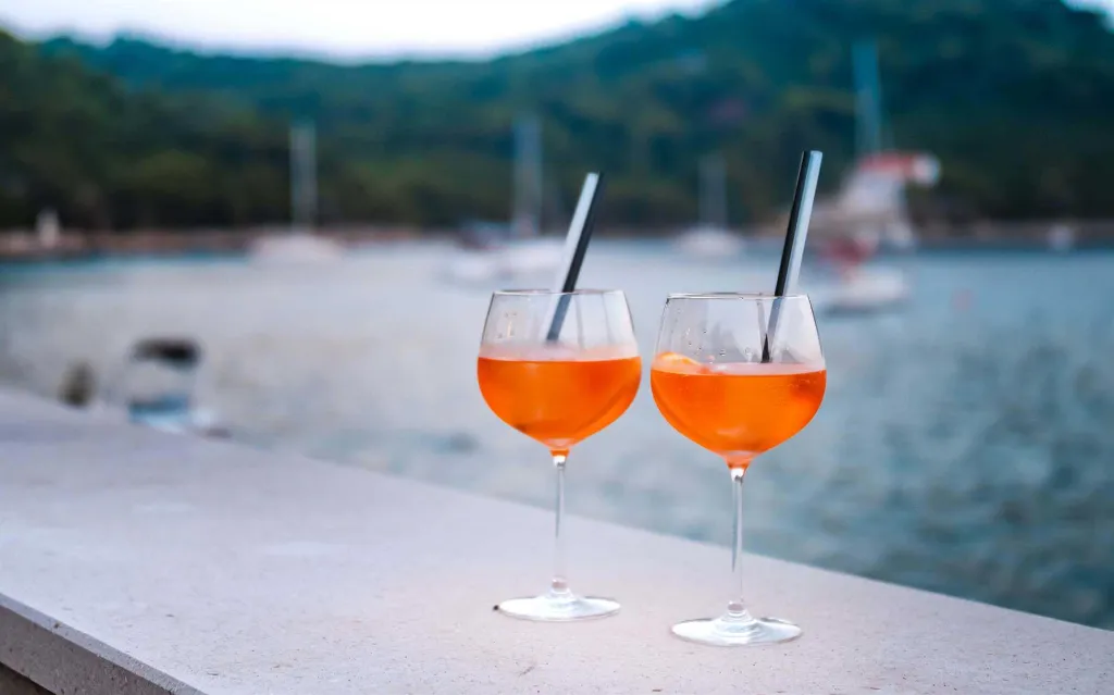 Apartment in Mljet with Balcony for up to 5 Guests