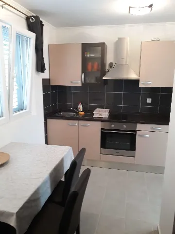 2-Bedroom Apartment with Terrace in Saplunara