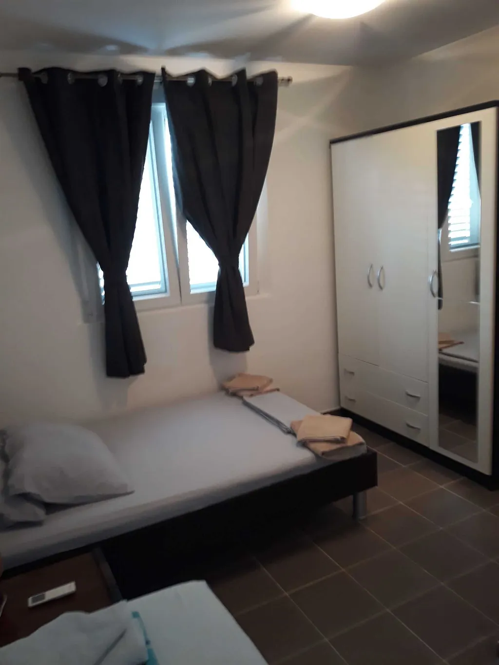 2-Bedroom Apartment with Terrace in Saplunara