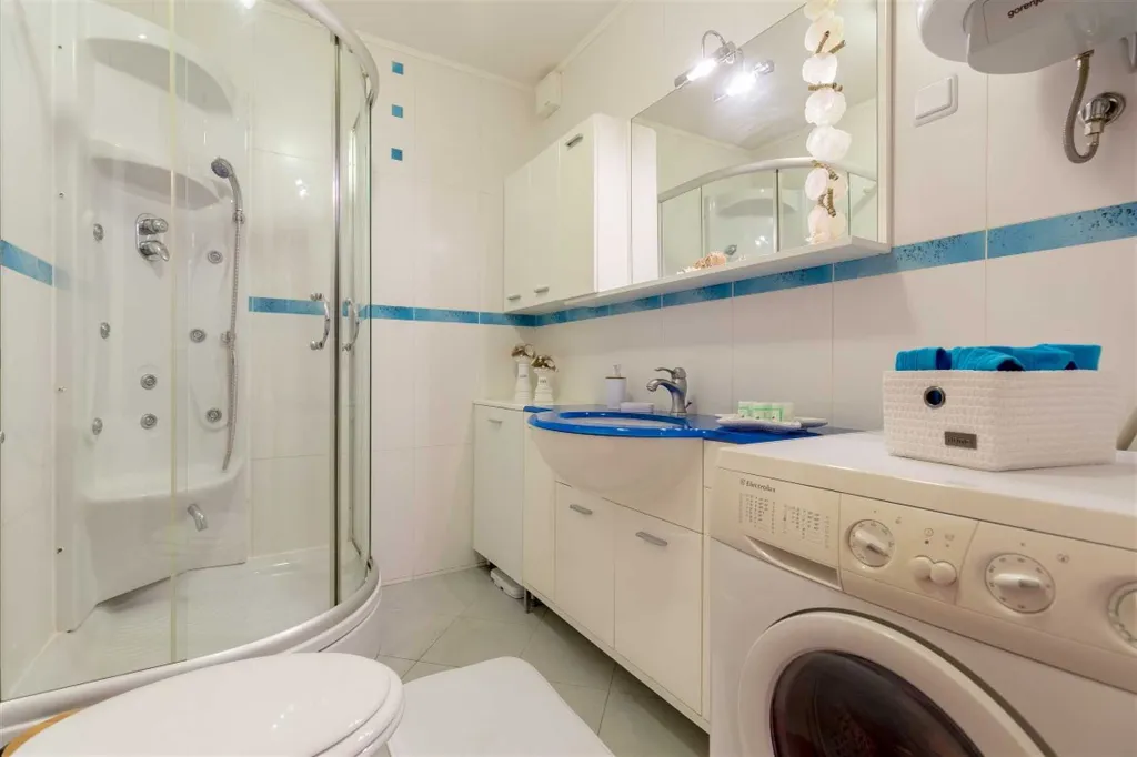 One-Bedroom Apartment in Dubrovnik for 4 Guests
