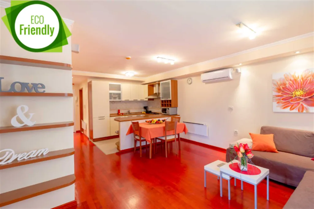 One-Bedroom Apartment in Dubrovnik for 4 Guests