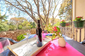 One-Bedroom Apartment in Dubrovnik for 4 Guests