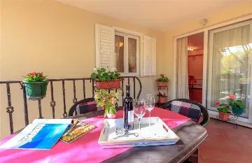 One-Bedroom Apartment in Dubrovnik for 4 Guests