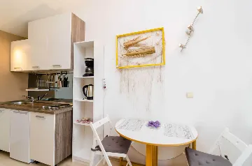 Dubrovnik Apartment with Balcony and Sea View