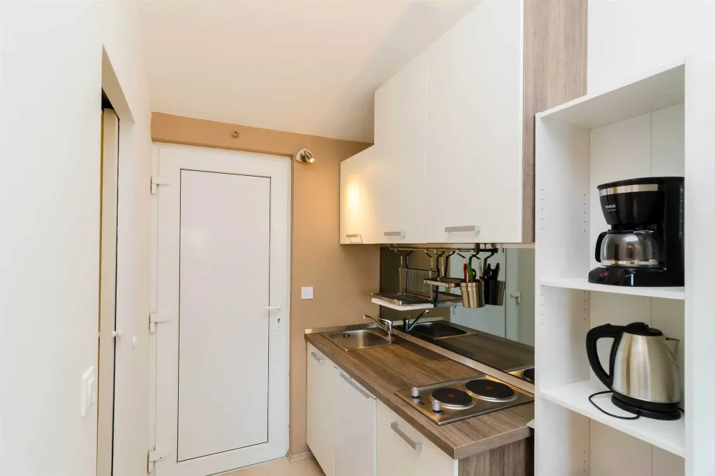 Dubrovnik Apartment with Balcony and Sea View