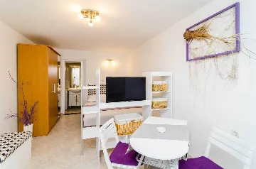 Dubrovnik Studio Apartment with Terrace for 2