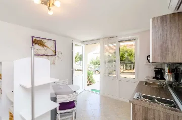 Dubrovnik Studio Apartment with Terrace for 2