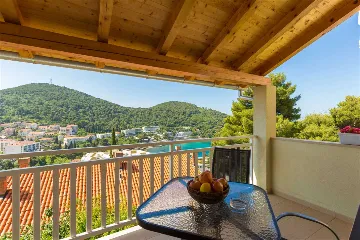 Sea-View Studio Apartment in Lapad, Dubrovnik