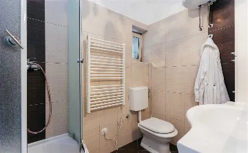 Dubrovnik 3-Bedroom Apartment with Balcony Dining