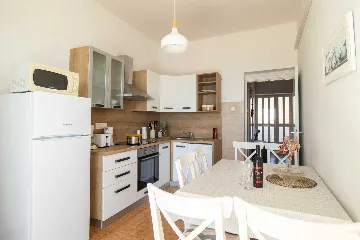 Dubrovnik 3-Bedroom Apartment with Balcony Dining