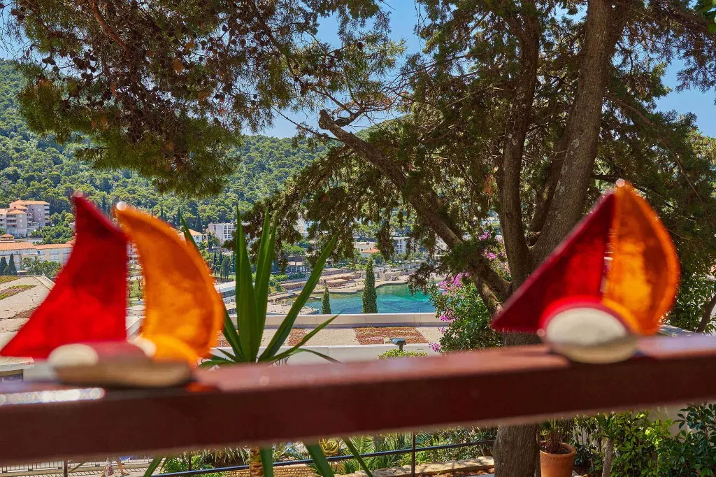 Dubrovnik Studio with Terrace and Sea View