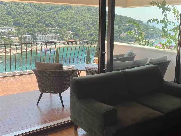 Dubrovnik 2-Bedroom Apartment with Sea View Terrace